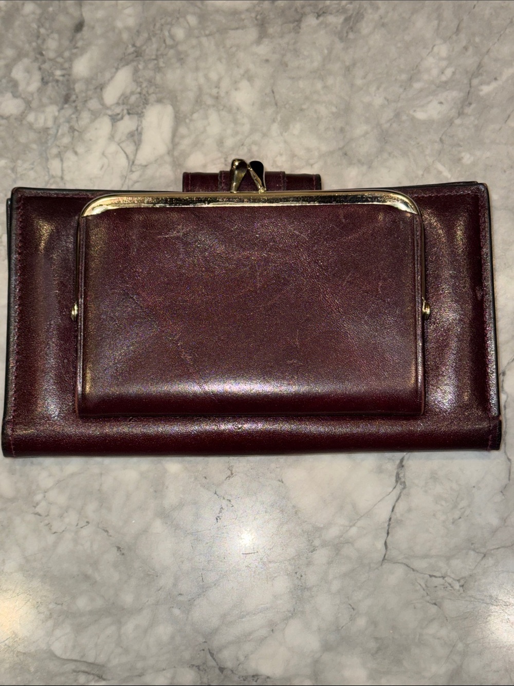 Di Lido Vintage Leather Continental Wallet in Deep Burgundy with Kiss Lock - Picture 2 of 8